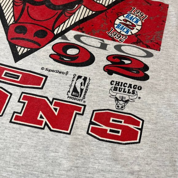 1992 Chicago Bulls World Champions AOP Tee L - Picture 6 of 9